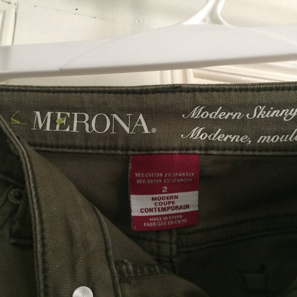 Jeans - Picture 2 of 2